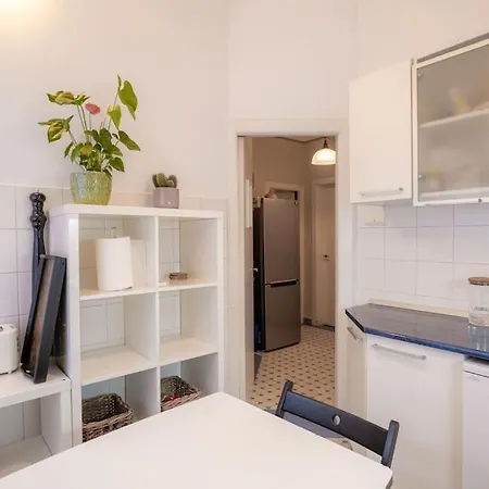 Burghez Apartment Bucharest