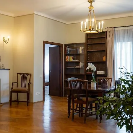 Burghez Apartment Bucharest